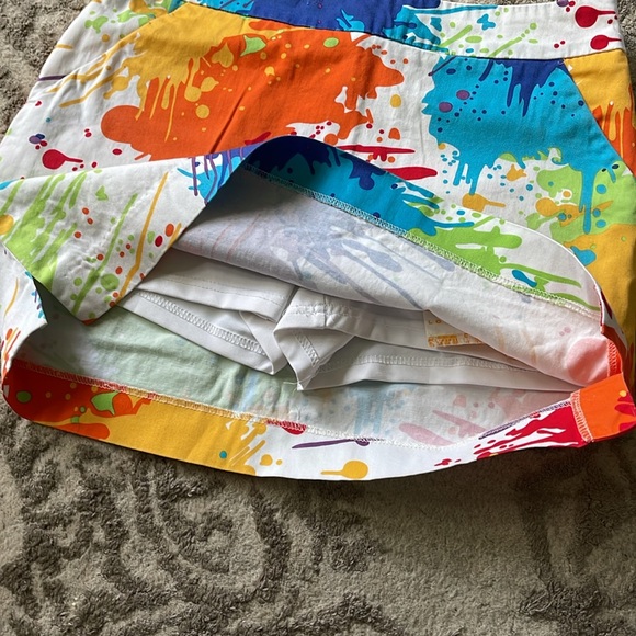 Loudmouth Ladies Skort. Paint splash print size 4 - Picture 4 of 9